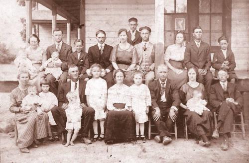 The Parker family - early '20s