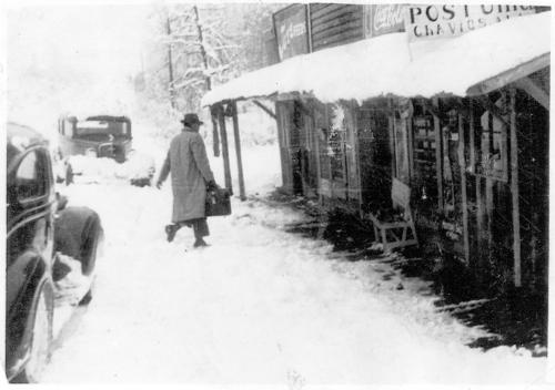 A 1939 Chavies snow scene